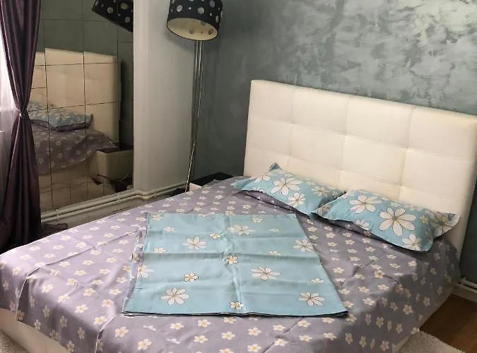 Apartman Faleza Nord 3 *